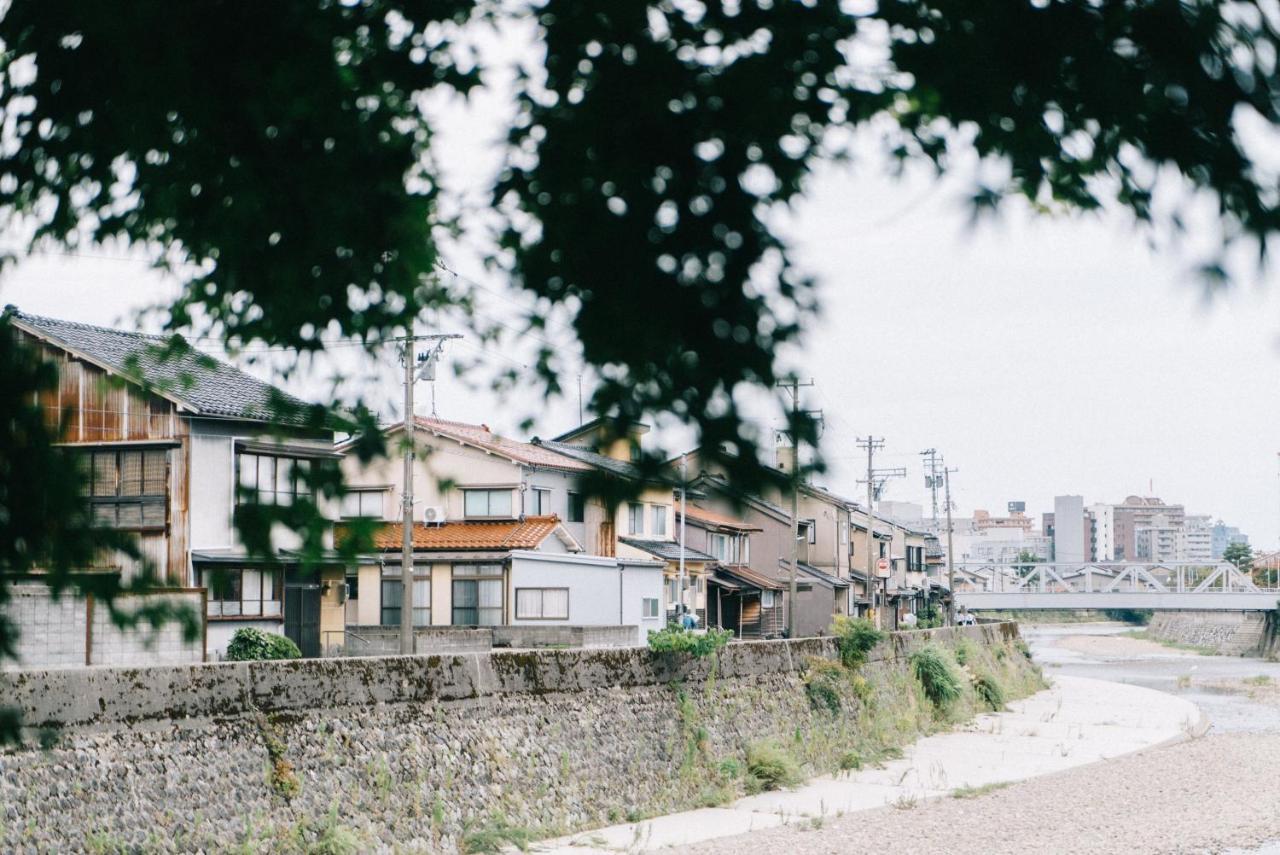 Villa Asanogawa Tabi-Ne à Kanazawa Extérieur photo